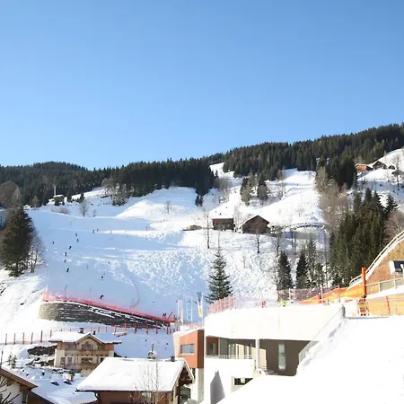 In Dienten Near Lift Апартаменты Динтен-ам-Хохкёниг