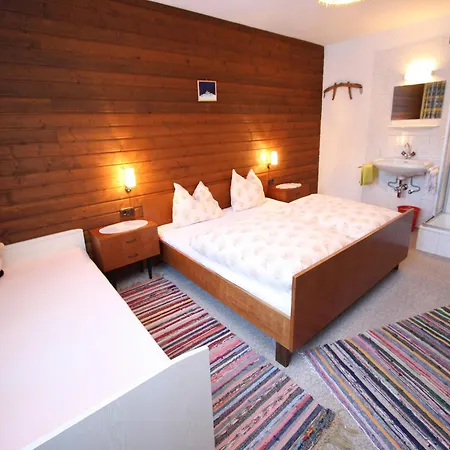 Апартаменты In Dienten Near Lift *